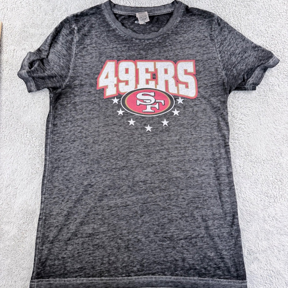 Gameday Couture San Francisco 49ers Acid Wash Graphic Tee Women Medium Gray